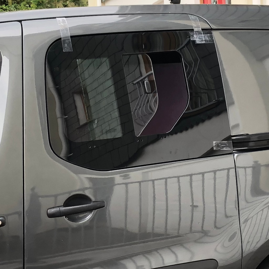 Citroen Berlingo and Peugeot Partner sliding window, tinted