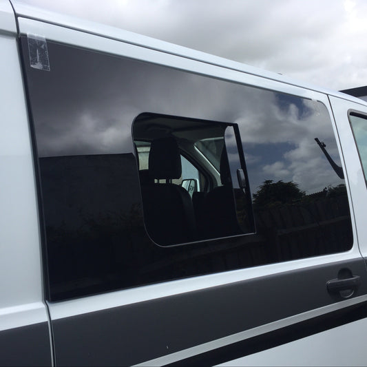 Transit Custom offside sliding tinted window