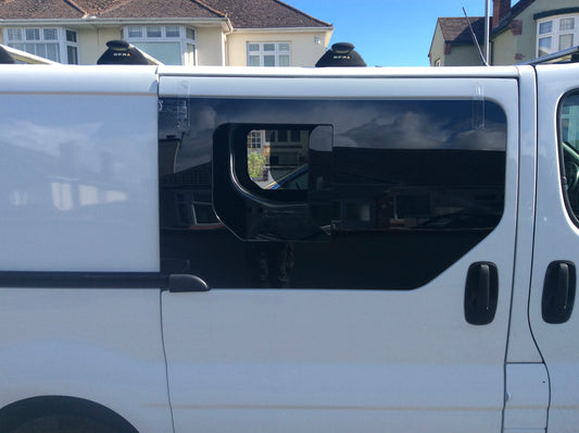 Vivaro,Trafic,Primastar Offside Sliding Window