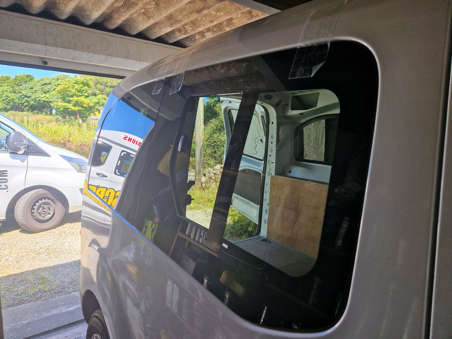 Berlingo, Partner Offside Sliding Window